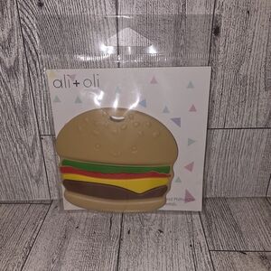 Alli + Oli Burger Teether